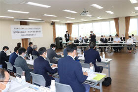 写真：協議会の様子