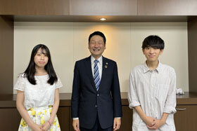 写真：市長と学生
