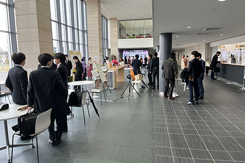 写真：屋内の様子