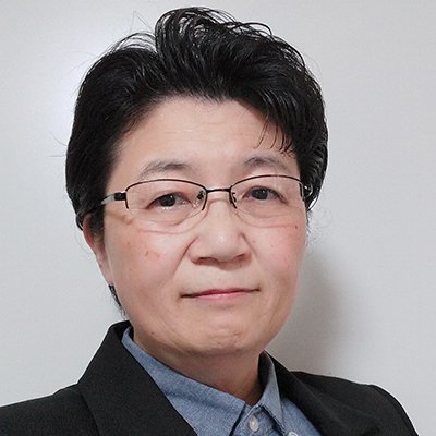 明星　智美教員画像