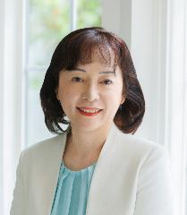 石田　知美教員画像