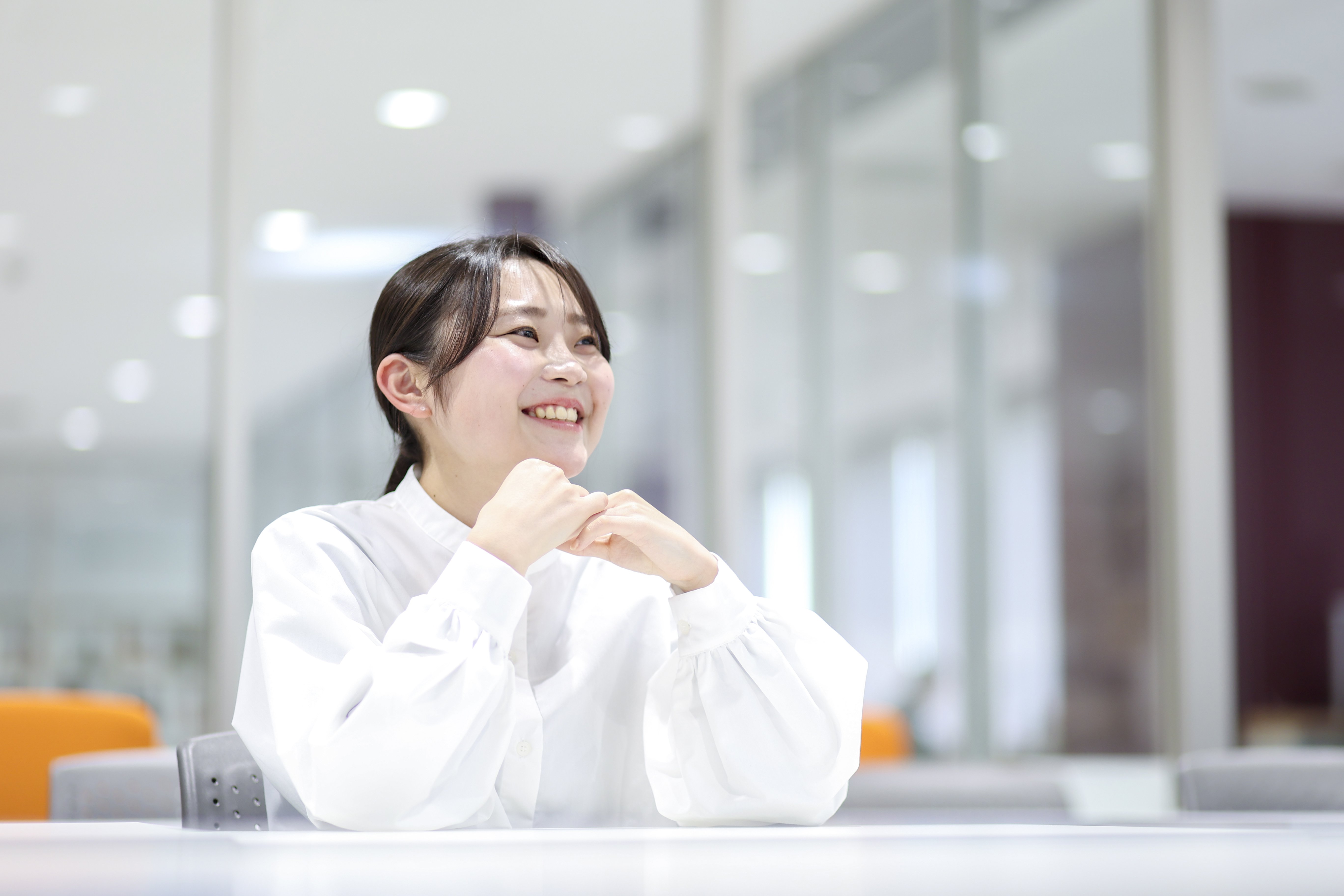 高見萌奈さん 高見萌奈さん