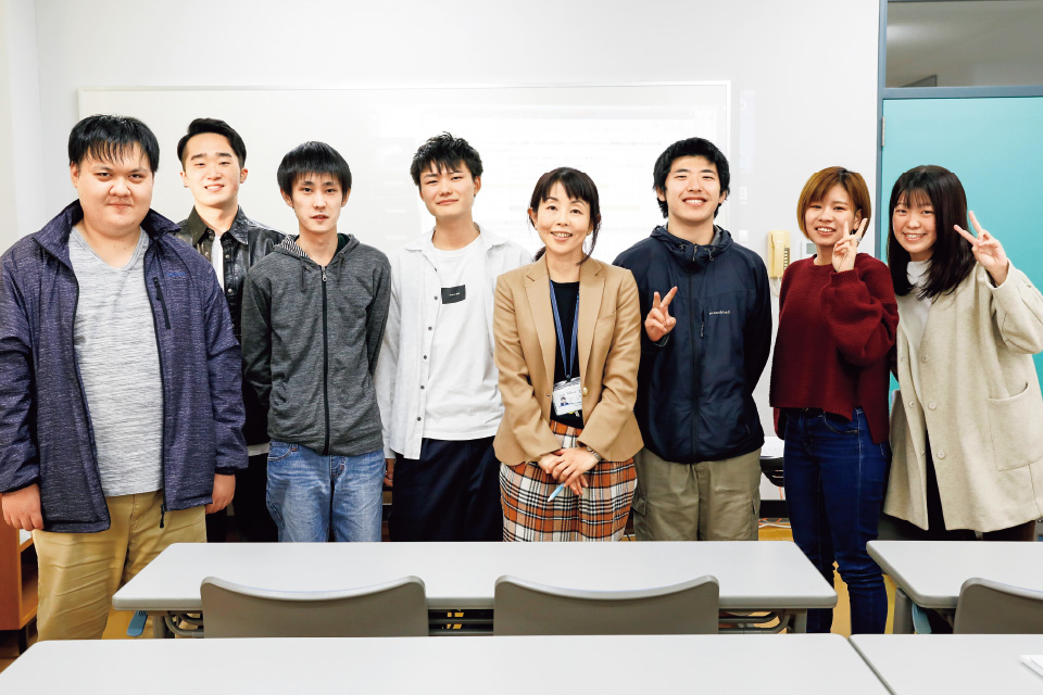 写真:小川しおりゼミの様子