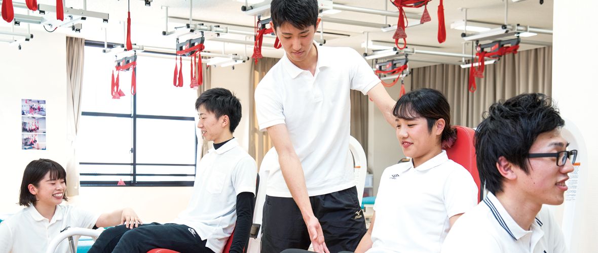 写真：健康科学部の授業の風景