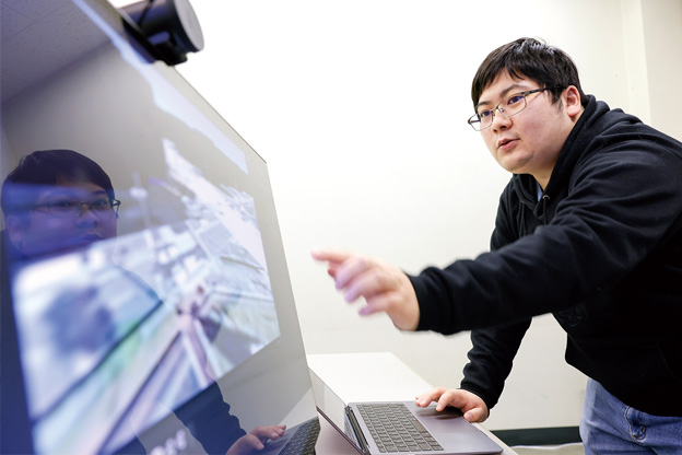写真:4年間の学びの風景