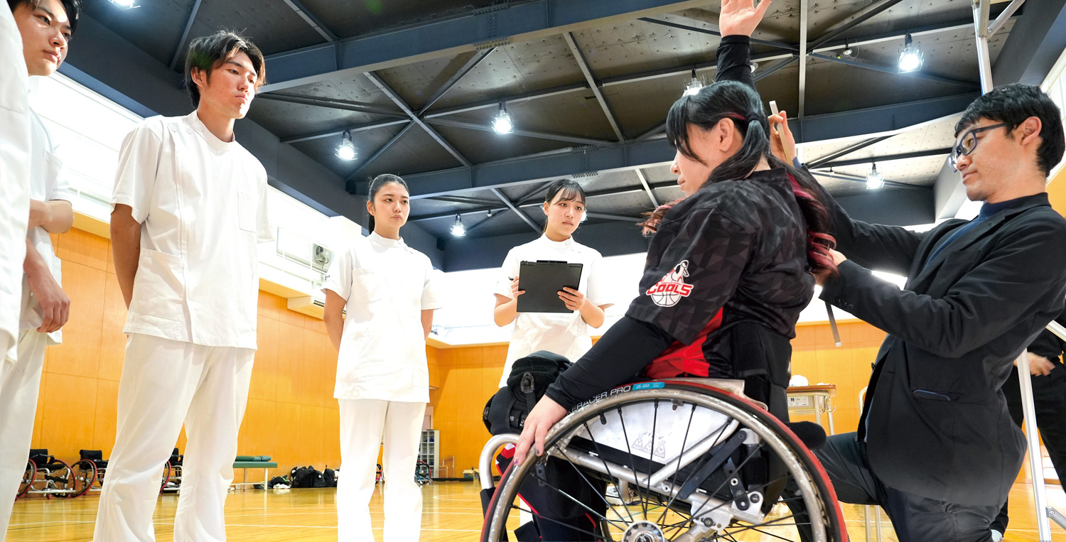 写真:作業療法学専攻の授業風景