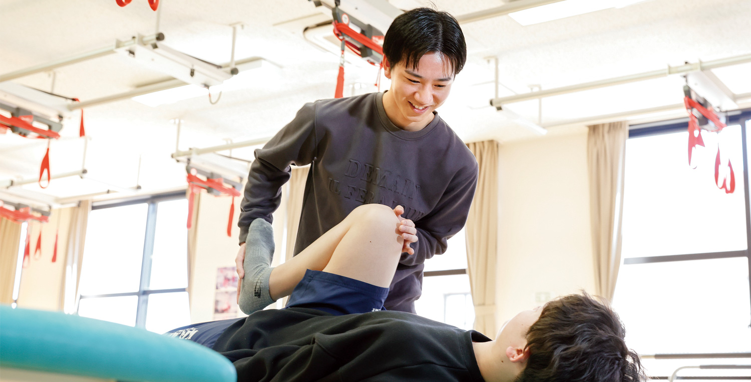 写真：理学療法学専攻の授業風景
