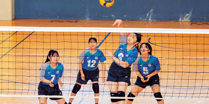 女子バレーボール部 日本福祉大学付属高等学校